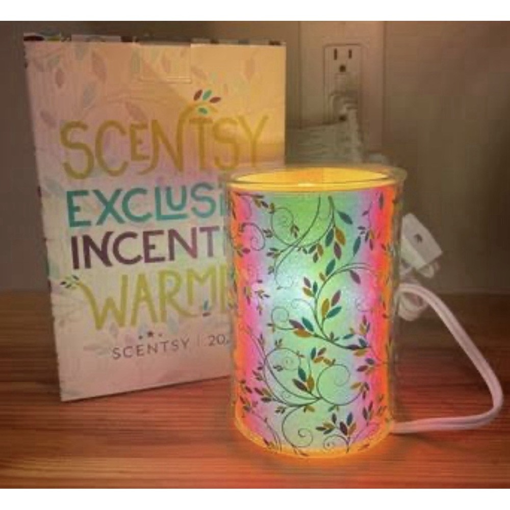 Scentsy Exclusive Incentive Warmer Glass Electric Oil/Wax Warmer Plug-In 2020